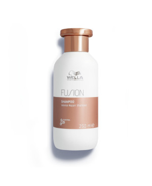 Wella Professionals Fusion Intense šampūnas 250ml